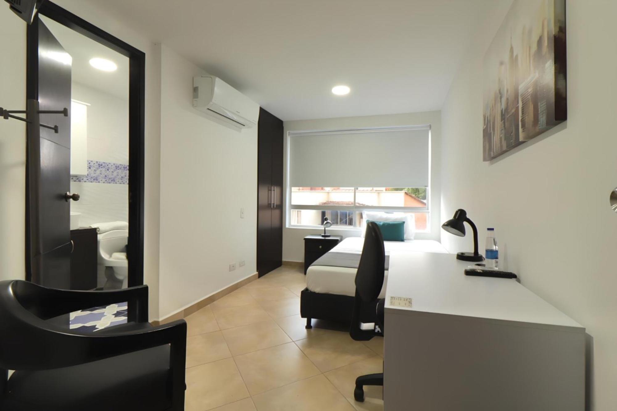 Ayenda Coliving La 78A Otel Medellín Dış mekan fotoğraf